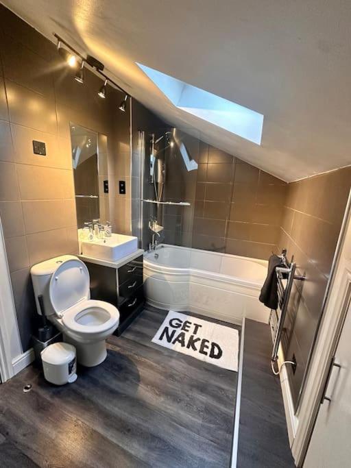 Kay Star Living Apartment Бирмингам Екстериор снимка